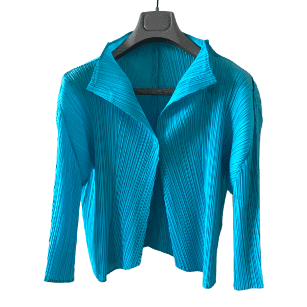 Issey Pleats Aqua Cardigan Hanger